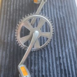 Schwinn 1973 Cranks With Pedals 40 Bucks