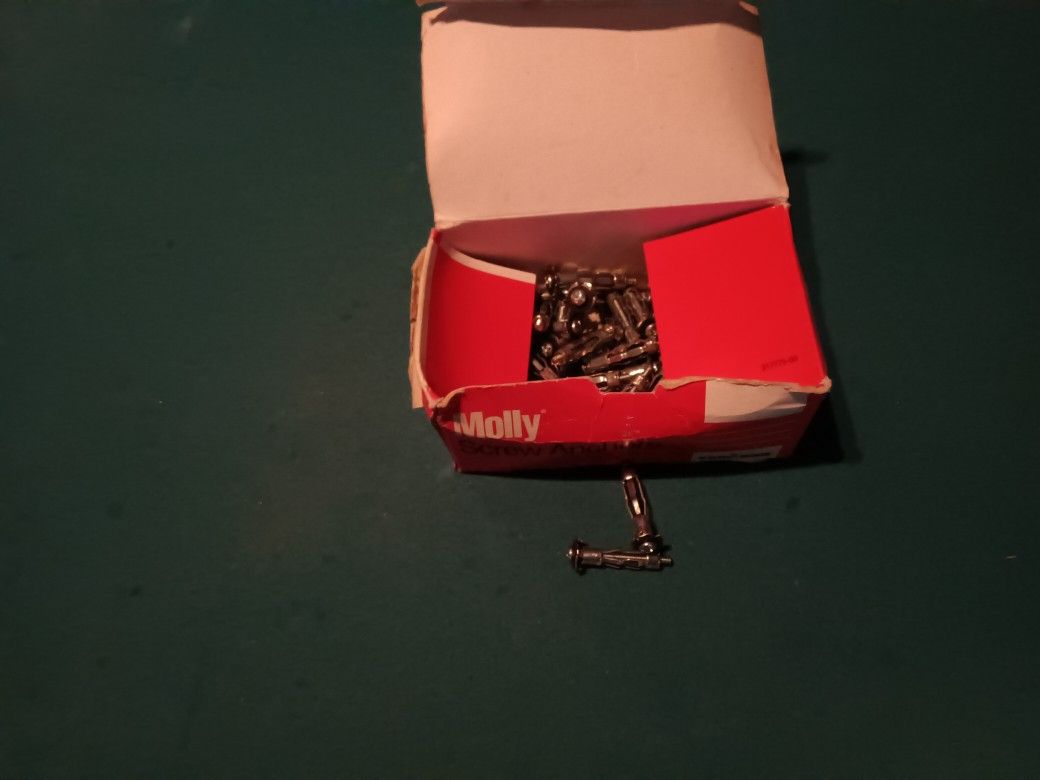 Box Of 75 Molly Anchors