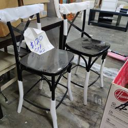 New 2 Counter Height Bar Stools 