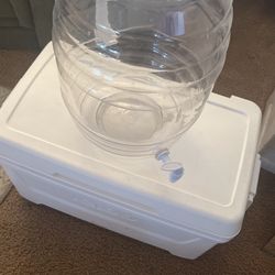 Igloo Cooler And Agua Fresca Jar