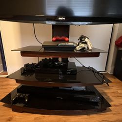 50-55’ Sanyo Tv W/ Stand