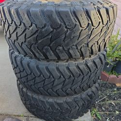 35x12.50R17LT ATTURO TRAIL BLADE M/T TIRES