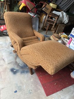 Mid Century Chaise Lounge Chair