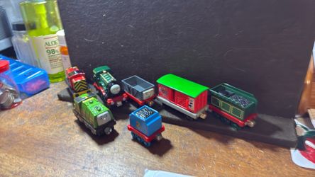 Vintage Thomas, the choo-choo train and other accessories I'm
