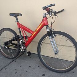 Cannondale Racing Mountain Bike (MSRP 1700)