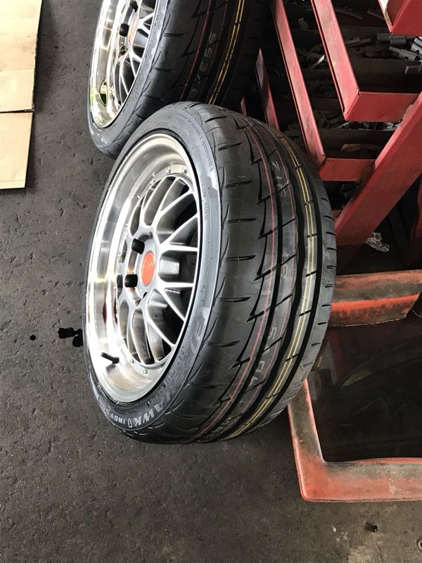 Privat akzent 5x120 18x8.5 +35 wheels with firestone firehawk indy 500 tires