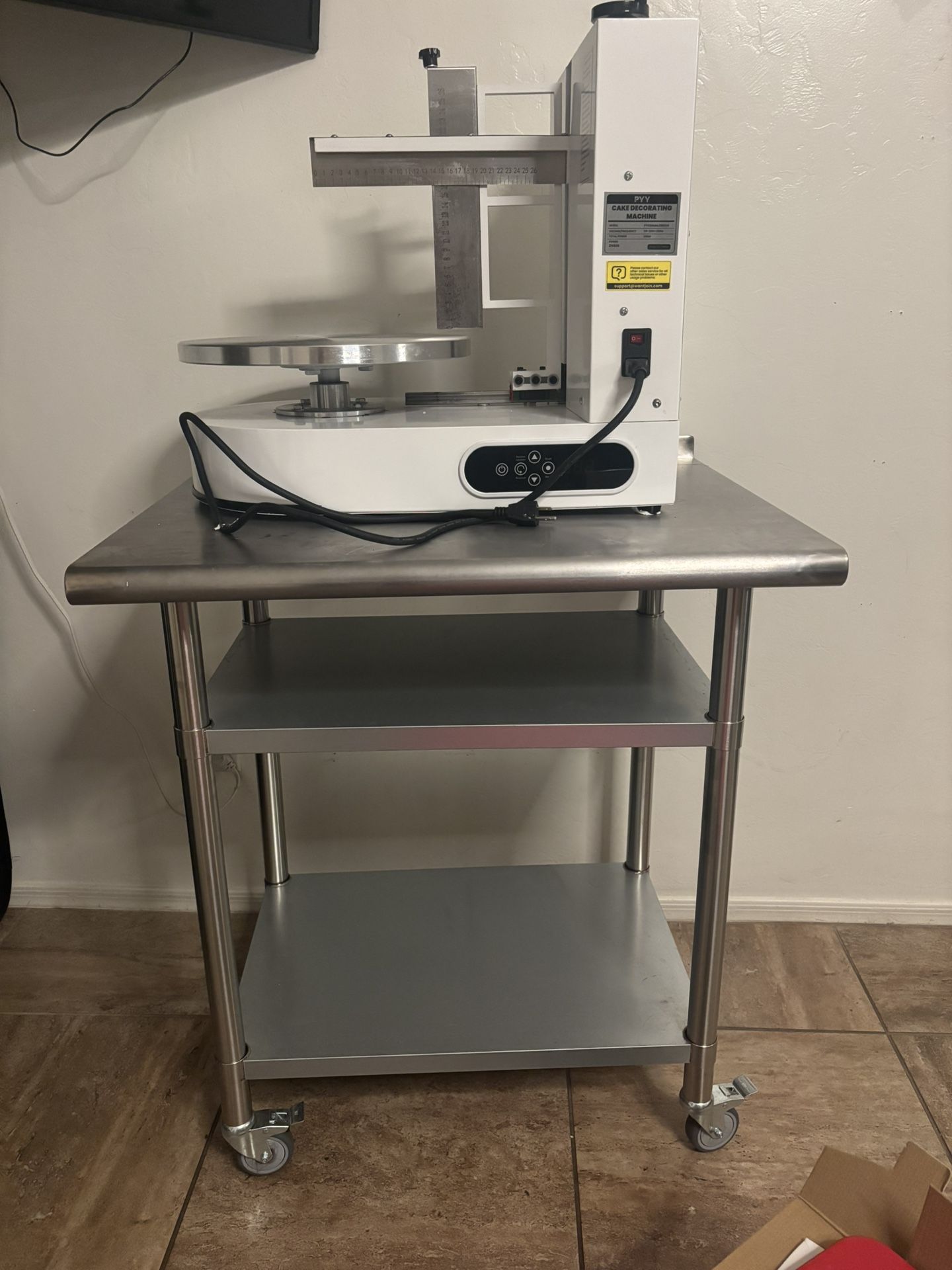 Cake Decorating Machine