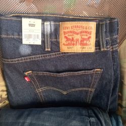 Levi's 