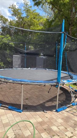 Trampolín