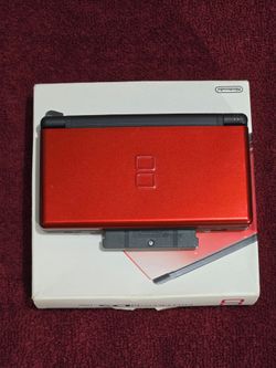 Nintendo DS Lite Crimson/Black w Mother 3