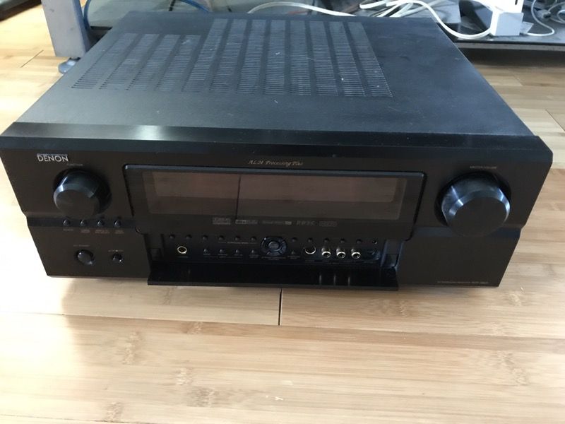 DENON AVR-3805 7.1 channels receiver