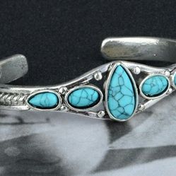 (Shipped Only) Vintage Style Silver Turquoise Bracelet