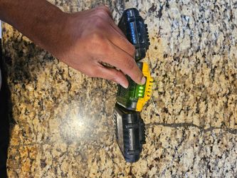 3x DeWalt MAX Batteries