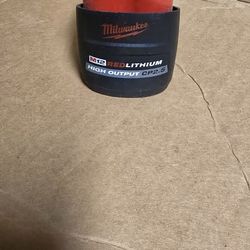 Milwaukee M12 2.5 High Output Battery 