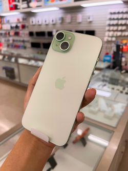 iPhone 15 plus 128gb UNLOCK