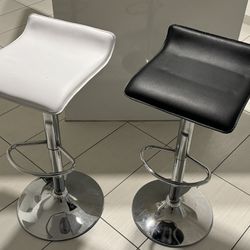 Stools for Kitchen Dining Table 2 White 2 Black Available 