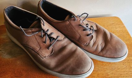 MEN'S COLE HAAN LEATHER SHOES
