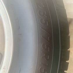Tires 235/75R15