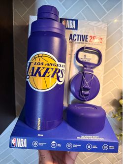 NBA Lakers Insulated 26oz water bottle