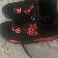 Jordan 4 Red Thunder 