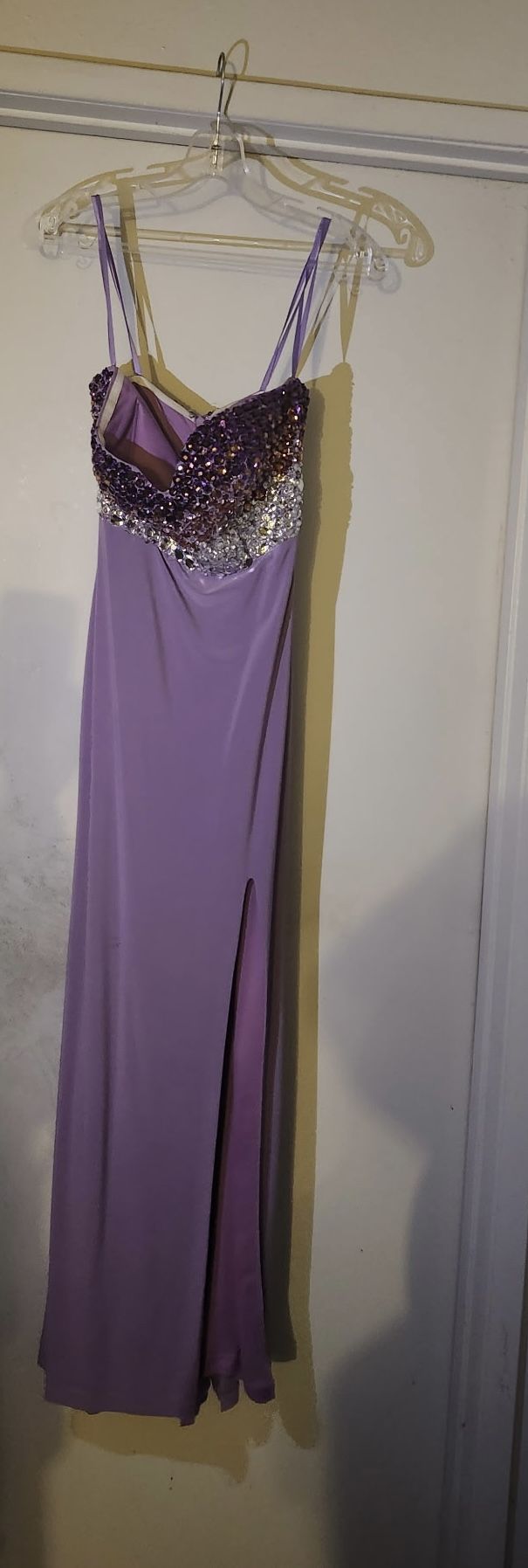 Formal Strapless Dress. Medium. Purple W/ Jewels.