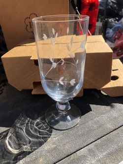 Princess House Set Of 4 Moderna Pedestal Glass Fancy Cups