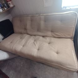 Expandable Futon Sofa w/Large Mattress