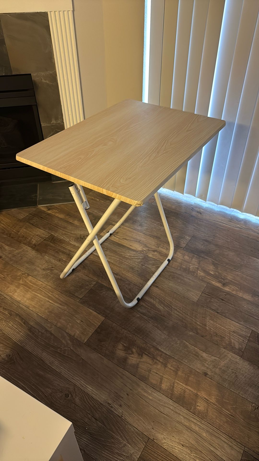 Foldable Table