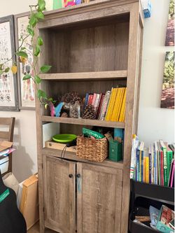 Large Hutch