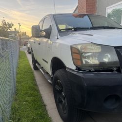 2008 Nissan Titan