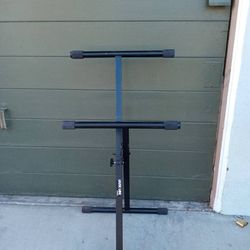Quicklock Amp Stand