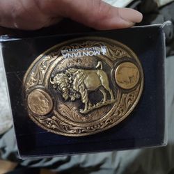 Montana Silversmith ! New! Men's Belt buckle!!