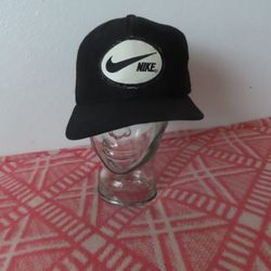 vintage new era pro model M-L nike hat made in usa
