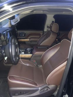 Silverado interior
