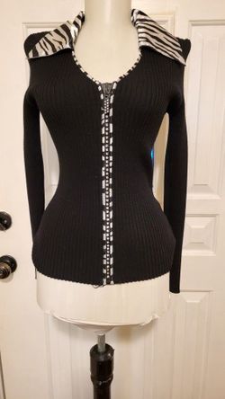 BLACK / ZEBRA  PRINT SWEATER