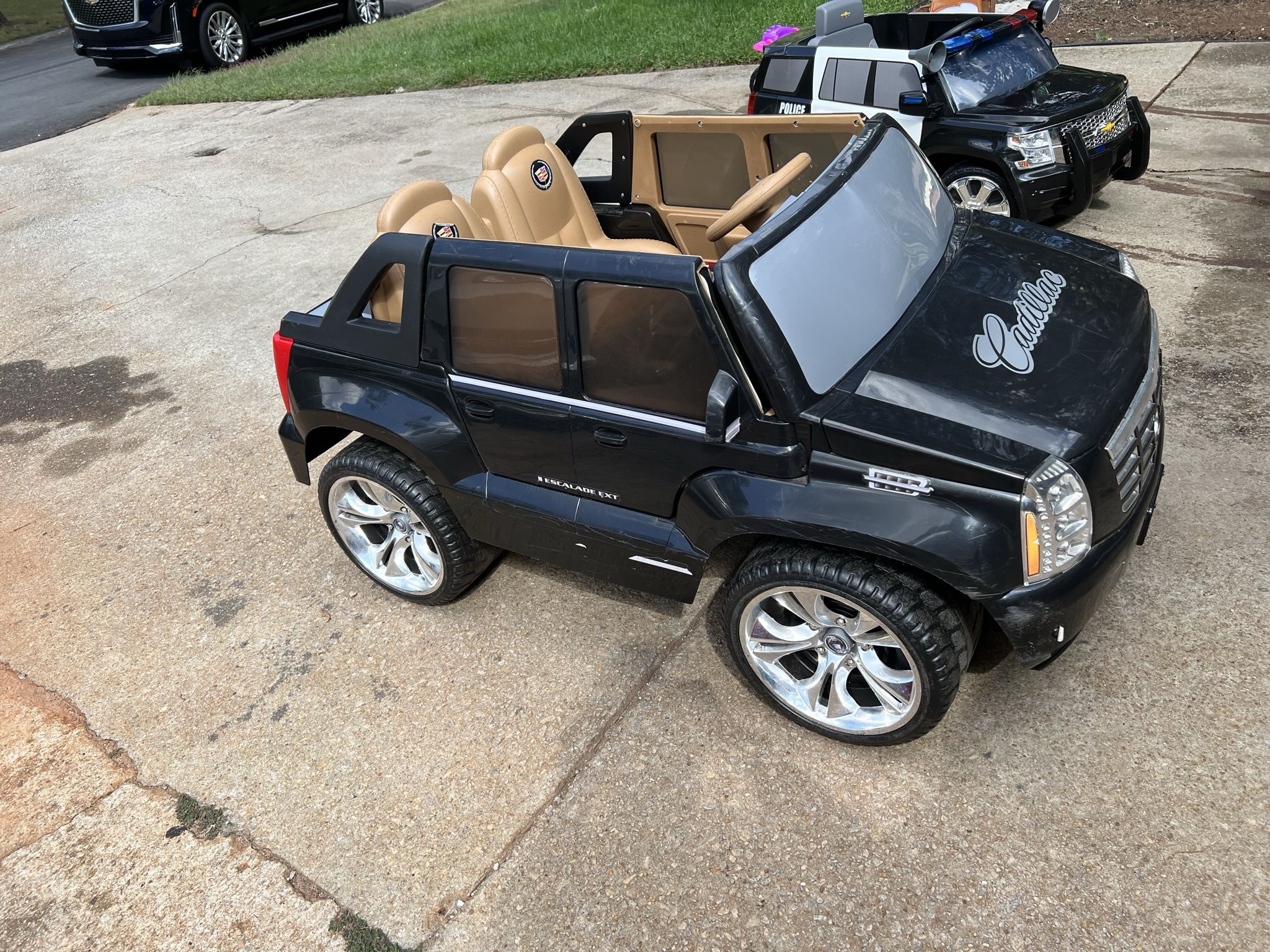 Power Wheels Cadillac Escalade RideOn Vehicle, Black, 12V for Sale in