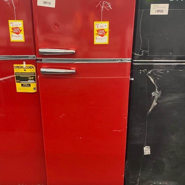 Galanz Retro Refrigerator, 10.0 Cu Ft, Red
