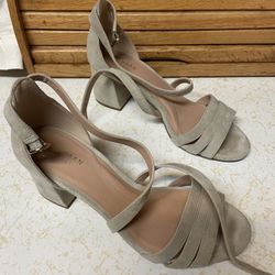 Cole Haan Womens Leather Shors