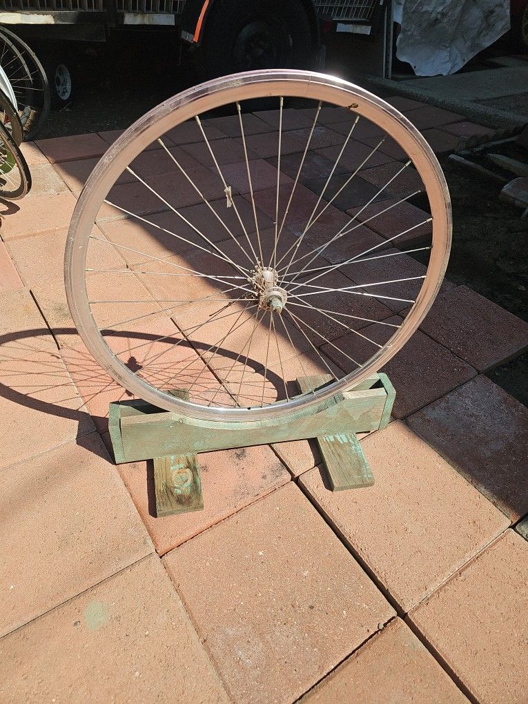 Front 700c Wheel For Single Speed Fixed Gear Bike
