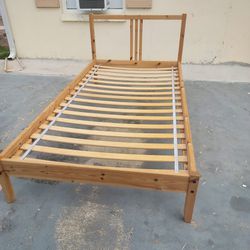 Twin size bed for children does not have a mattress, only a bed