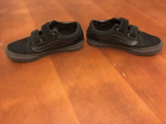 Black Vans Size 1.5 Kids