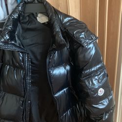 Mom let     I Bought It 1month Ago For 1.9500$. 