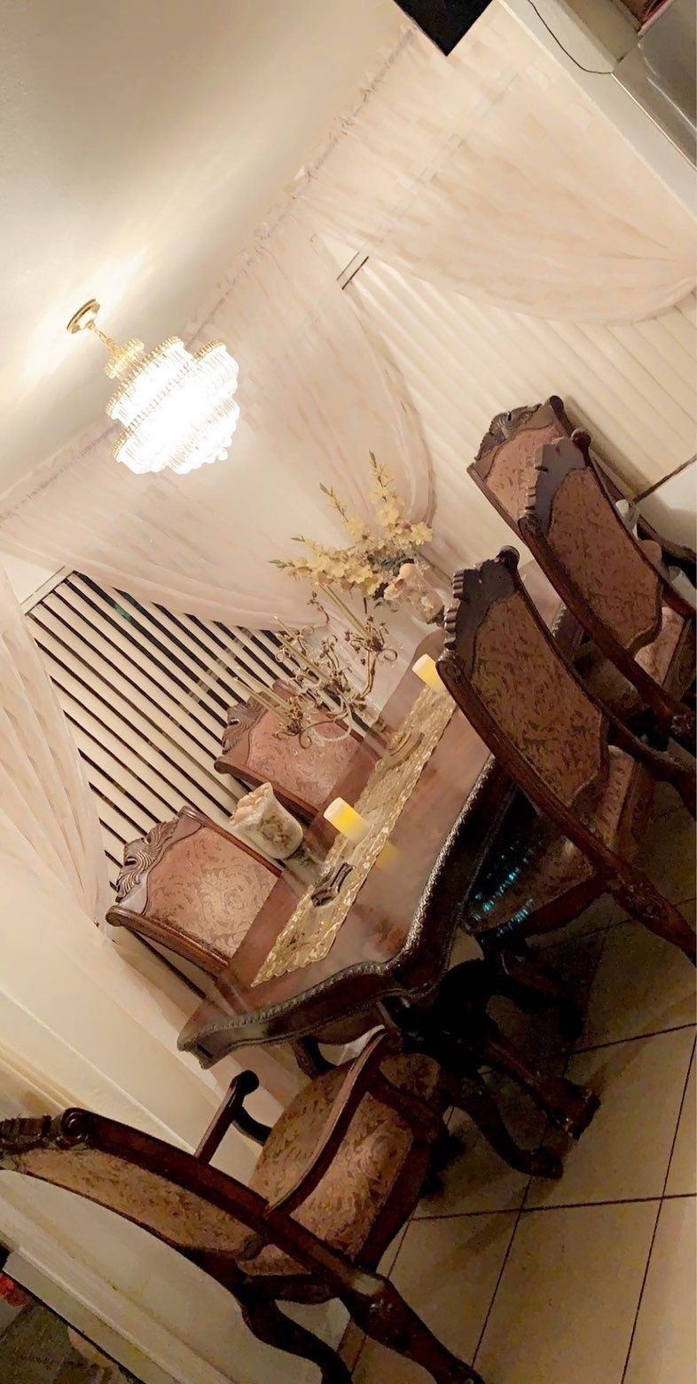 Dining Set