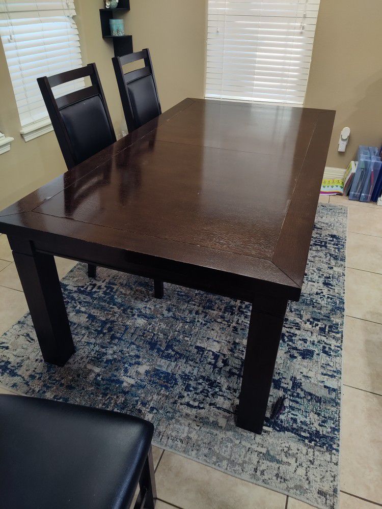 Solid Wood Dinner Table