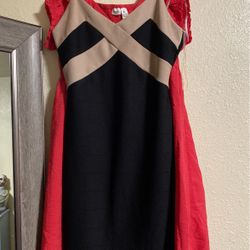 Size m Form Fitting Dressed
