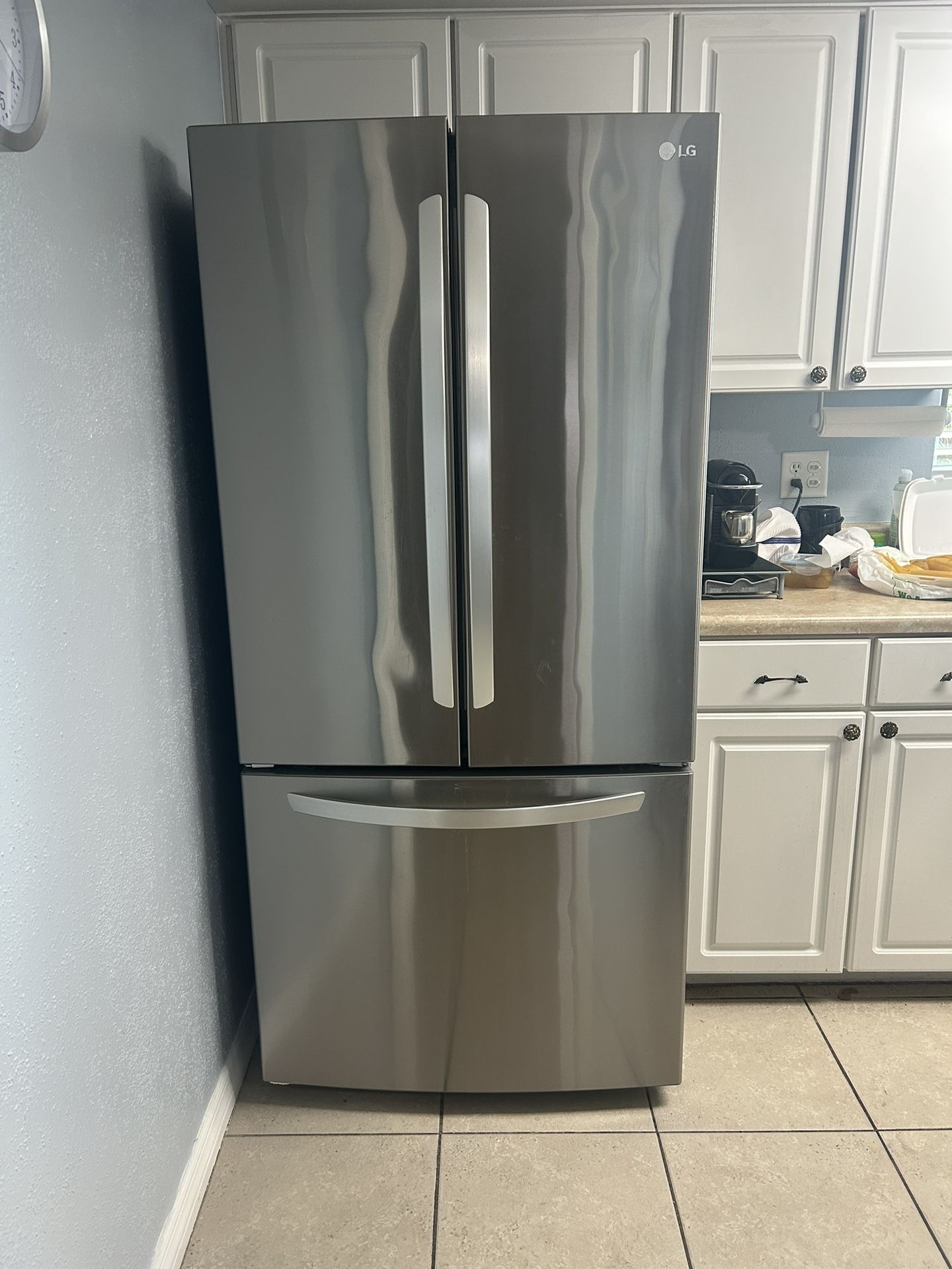 LG refrigerator