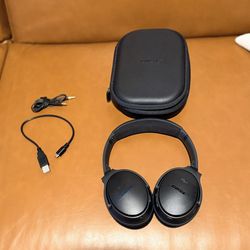 Bose Quiet Comfort Headphones 
