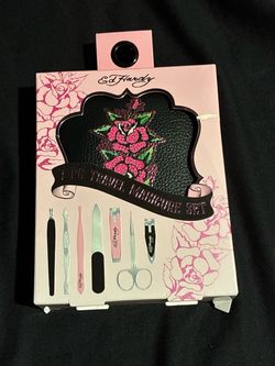 Ed Hardy Travel Manicure Set