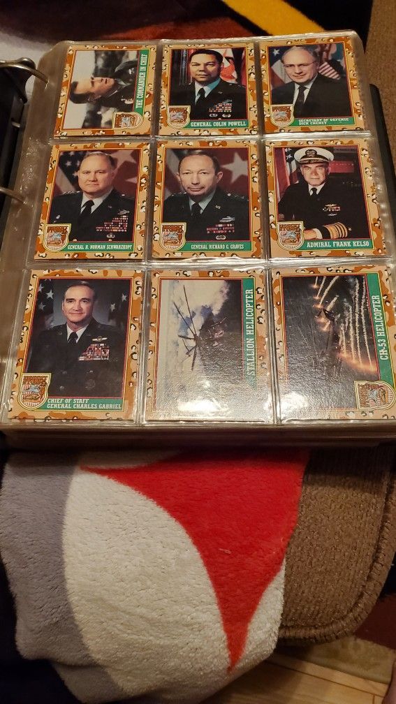 DESERT STORM TOPS COLLECTOR CARDS