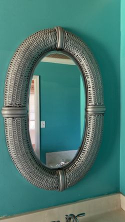 2 mirrors